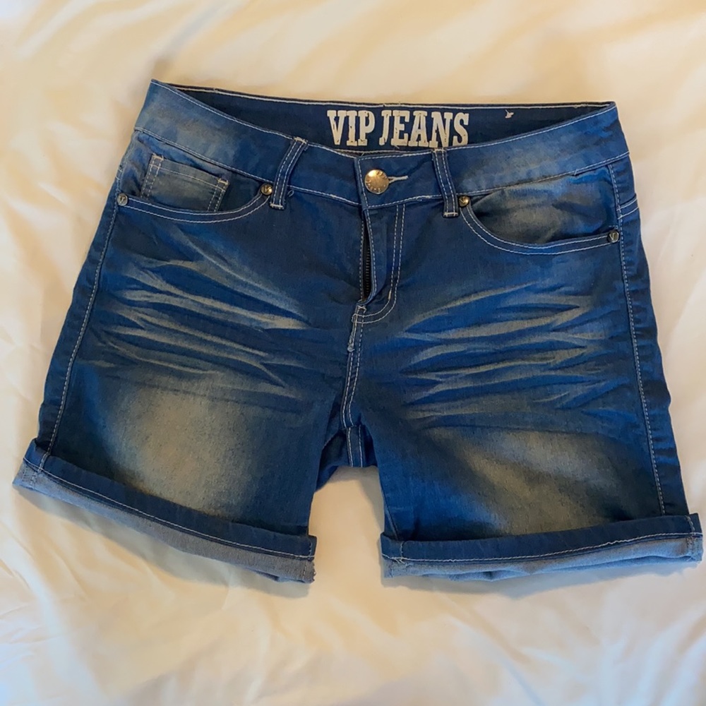 VIP Jeans Faded Wash Stretchy Jean Shorts Size 7/8